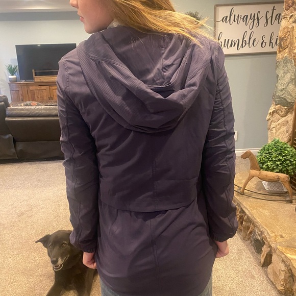Lululemon 3/4 length effortless pinstriped jacket. - Picture 7 of 7